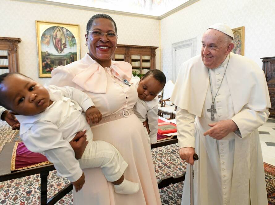 speaker-anita-among-reveals-twins-to-pope-francis-(photos)