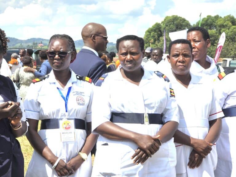 health:-the-number-of-nurses,-midwives-leaving-uganda-as-maids-to-arab-nations-worries-medics-|-voice-of-bugerere