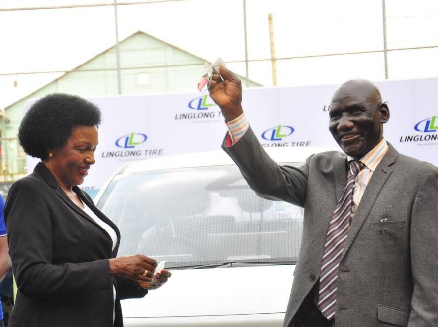 mandela-group-fulfils-promise,-kyeyune-officially-receives-the-electric-car-that-turns-his-home-a-tourism-centre-|-voice-of-bugerere